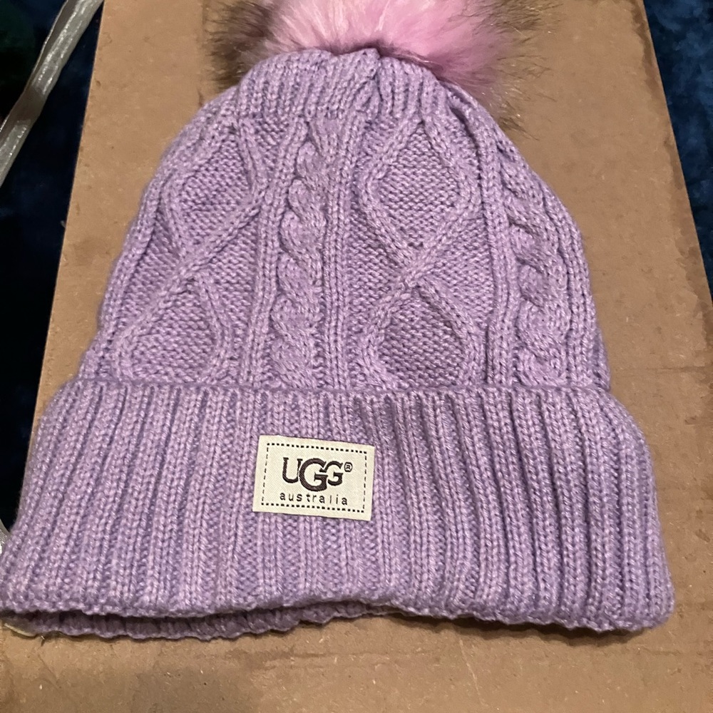 Ugg fleece lined beanie